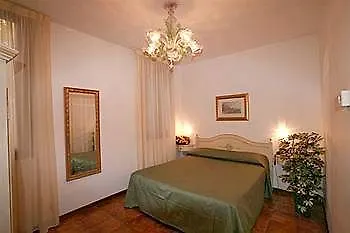 ונציה Hotel Mercurio