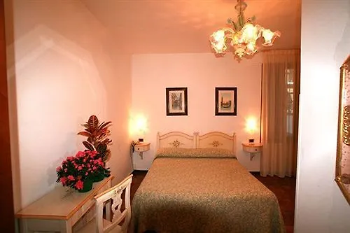Hotel Mercurio Venice