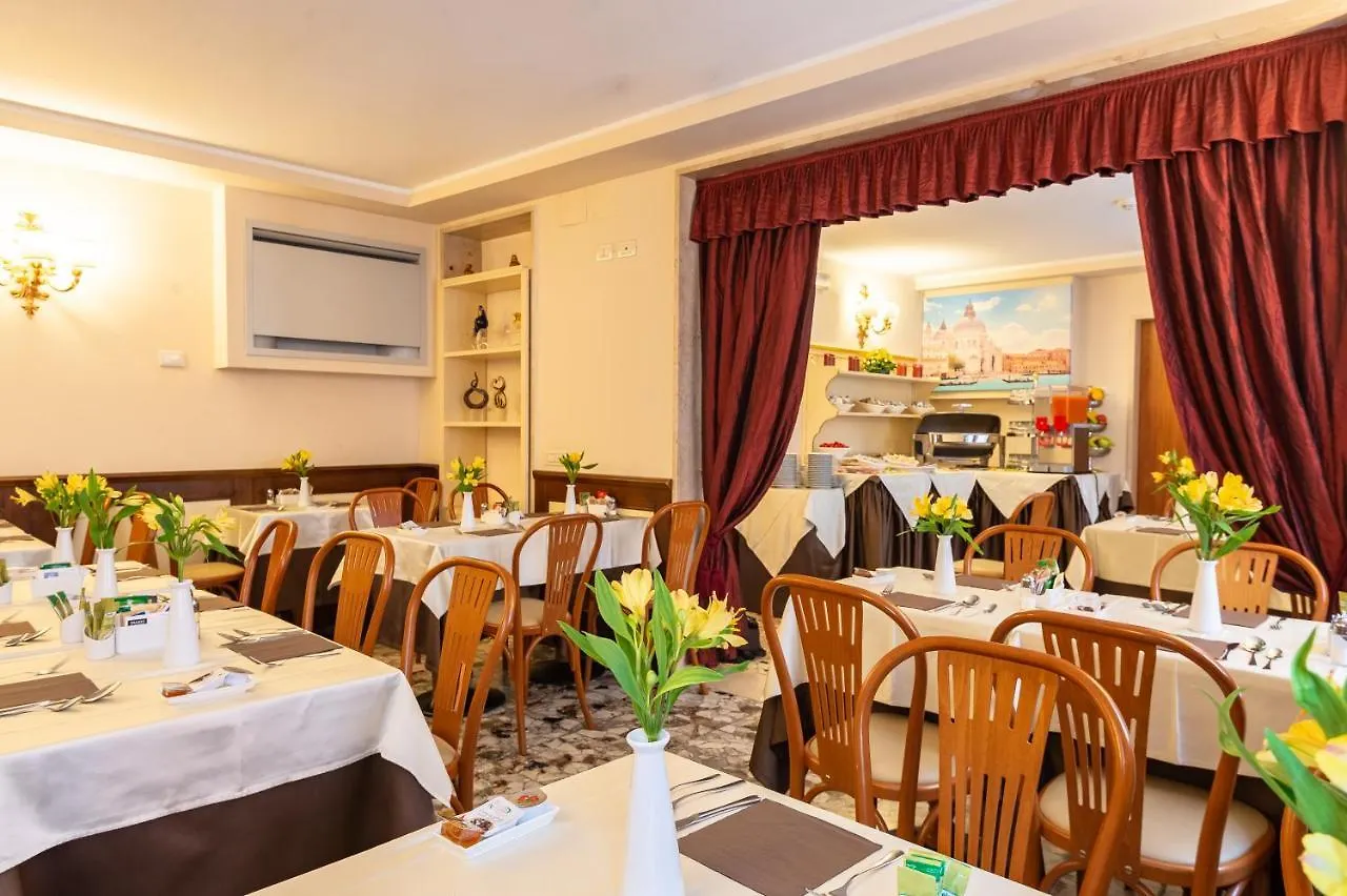 Hotel Mercurio Venice